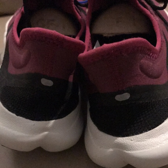 Nike free shoes - Picture 5 of 10